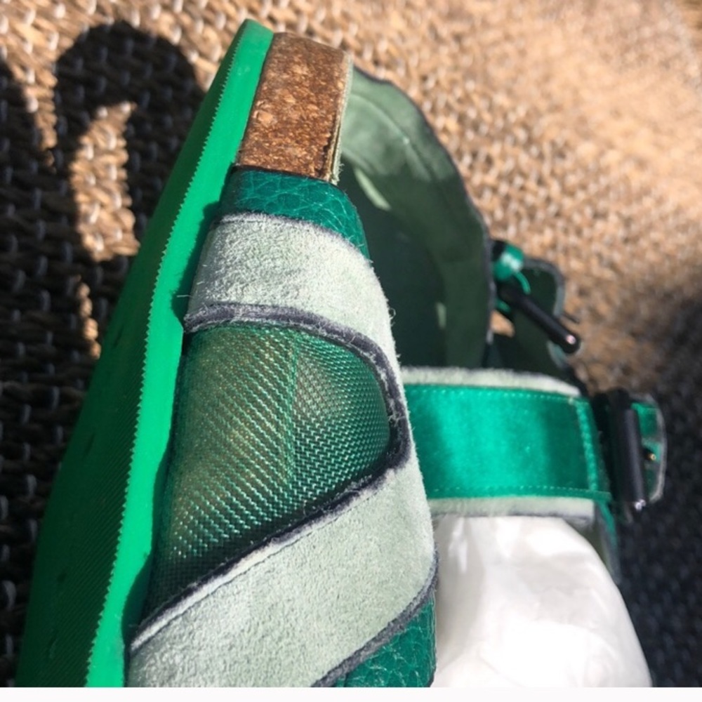 Burberry Prorsum Sandals! - Picture 6 of 10